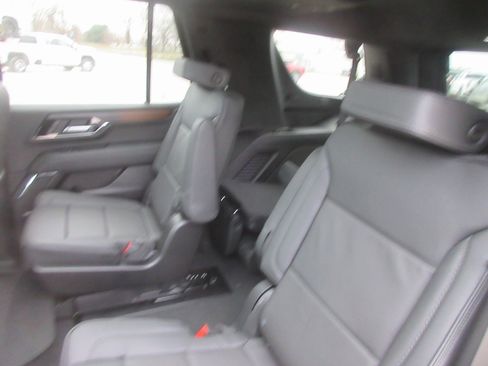 New 2026 GMC Yukon Denali image 14