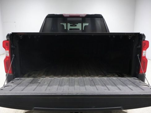 Used 2019 Chevrolet Silverado 1500 High Country image 4