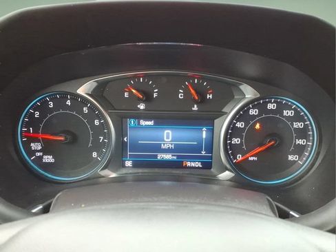 Used 2024 Chevrolet Equinox LT FWD image 30