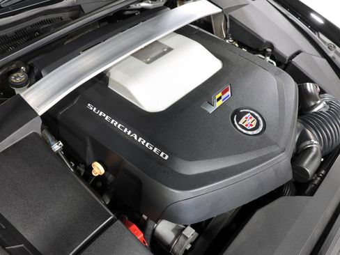 Used 2011 Cadillac CTS V image 94