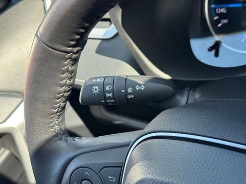 Certified 2022 Toyota RAV4 XLE Premium AWD/4WD image 27