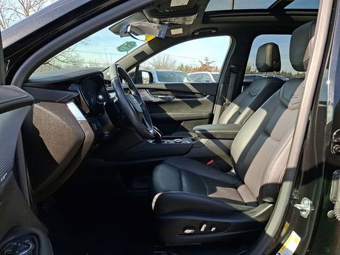 Used 2020 Cadillac XT6 Premium Luxury image 21