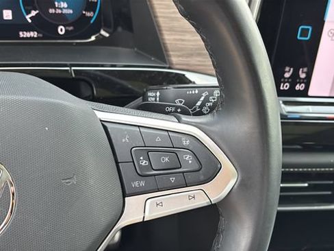 Used 2024 Volkswagen Atlas SEL Premium R-Line AWD/4WD image 23