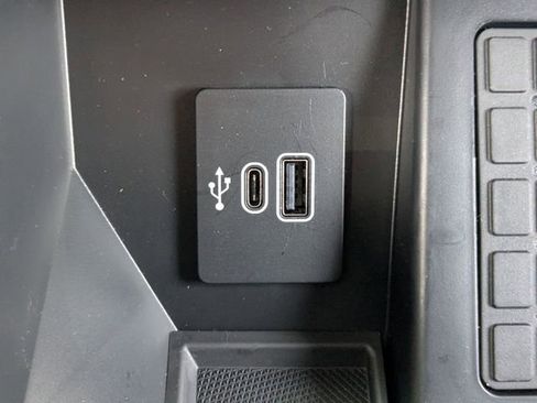 New 2025 Ford F150 Lariat w/ Equipment Group 502A High image 20