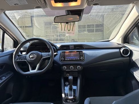 Used 2024 Nissan Versa SV FWD image 11