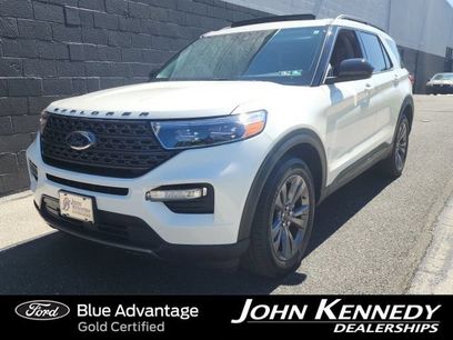 Certified 2024 Ford Explorer XLT w/ Equipment Group 202A