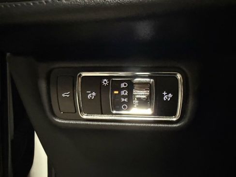 Used 2023 Lincoln Aviator Reserve w/ Equipment Group 201A image 20