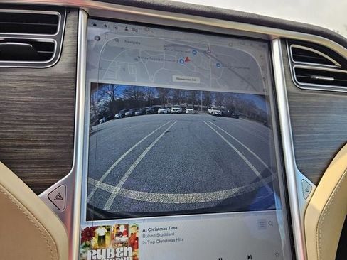 Used 2016 Tesla Model S 75 image 24