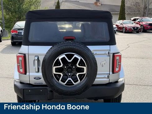 Used 2022 Ford Bronco Outer Banks AWD/4WD image 6