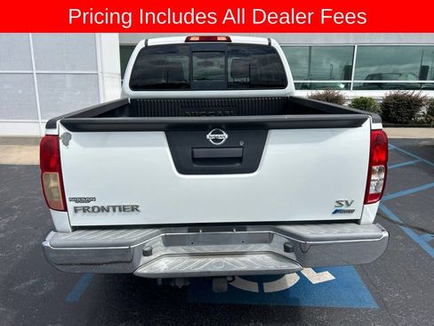 Used 2018 Nissan Frontier SV RWD image 7