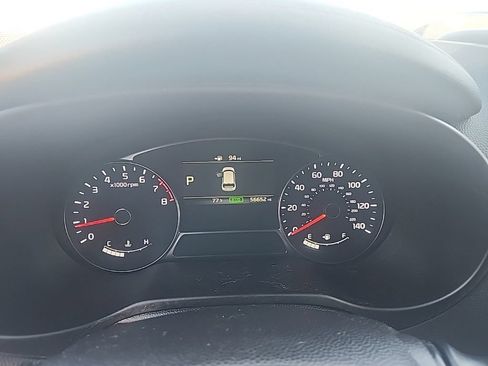 Used 2018 Kia Soul + FWD image 20