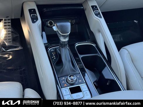 Used 2022 Kia Telluride SX w/ Towing Package image 12