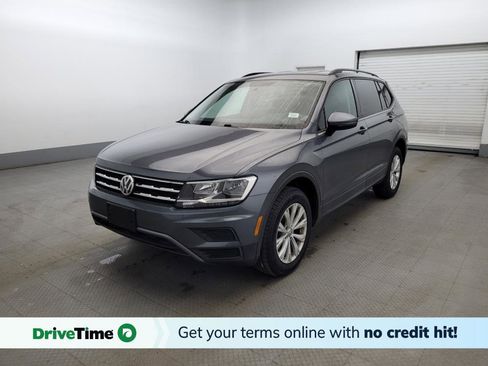 Used 2020 Volkswagen Tiguan S image 1