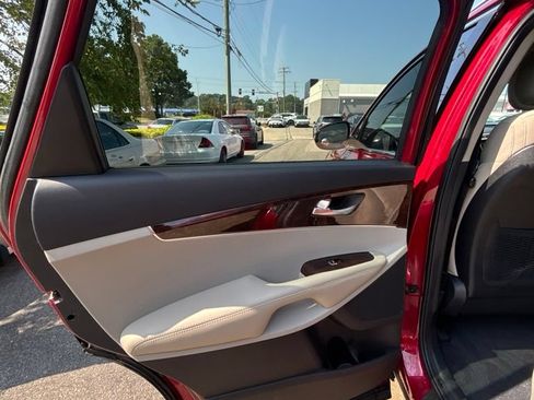 Used 2016 Kia Sorento FWD w/ LX Convenience Package image 16