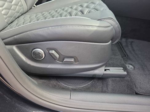 New 2026 Genesis GV80 3.5T e-SC image 32