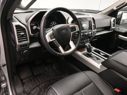Used 2018 Ford F150 Lariat w/ Equipment Group 502A Luxury AWD/4WD image 9