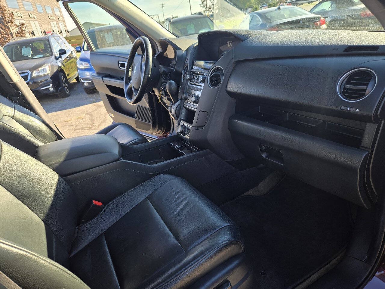Used 2014 Honda Pilot Touring image 19