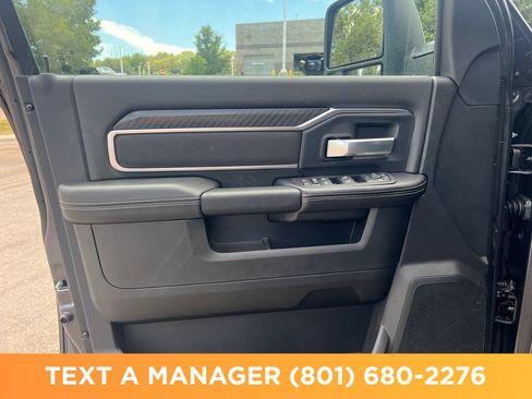 New 2026 RAM 2500 Big Horn AWD/4WD image 10