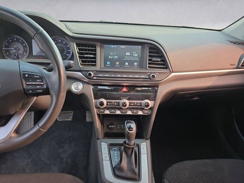 Used 2020 Hyundai Elantra Value Edition w/ Cargo Package (C1) image 11