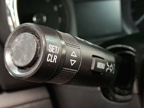 Used 2019 Buick Encore Essence w/ Experience Buick Package image 26