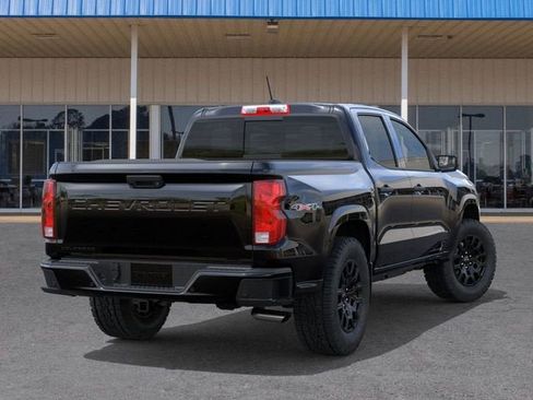 New 2026 Chevrolet Colorado W/T w/ WT Custom Package AWD/4WD image 4