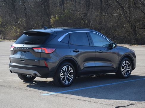 Used 2020 Ford Escape SEL image 27
