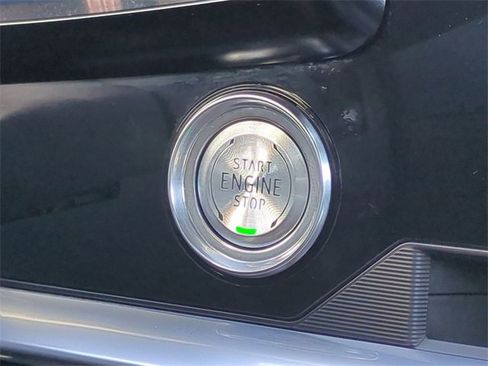 Certified 2023 Chevrolet Corvette Stingray Preferred Cpe w/ 2LT image 33