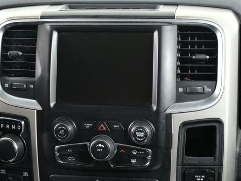 Used 2015 RAM 1500 Big Horn AWD/4WD image 9