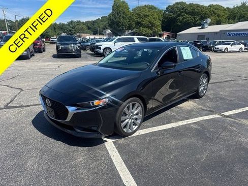 Used 2023 MAZDA MAZDA3 s FWD image 4