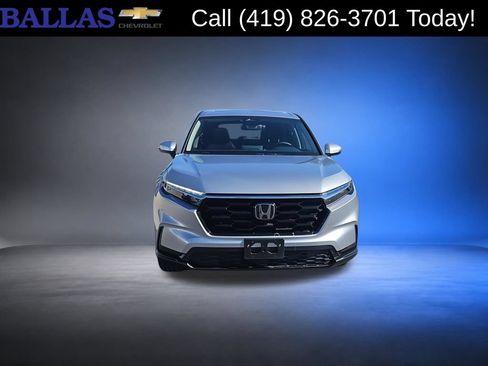 Used 2025 Honda CR-V EX image 3