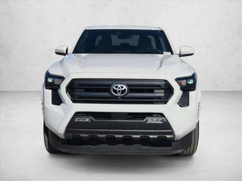 Used 2024 Toyota Tacoma SR5 image 2
