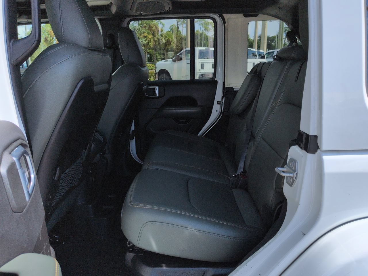 Used 2024 Jeep Wrangler High Altitude AWD/4WD image 14