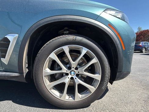 Used 2026 BMW X5 xDrive40i AWD/4WD image 44