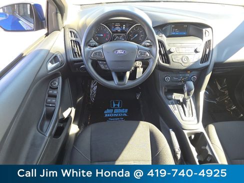 Used 2018 Ford Focus SE image 25