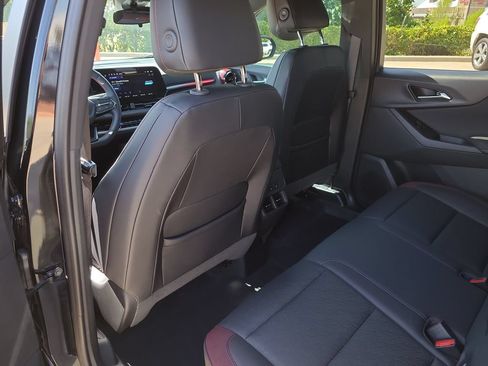 Used 2026 Chevrolet Equinox RS w/ Convenience Package III FWD image 10