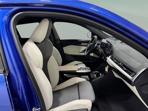 New 2026 BMW X2 xDrive28i w/ Technology Package AWD/4WD image 16