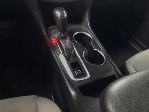 Used 2019 Chevrolet Equinox LT FWD image 26