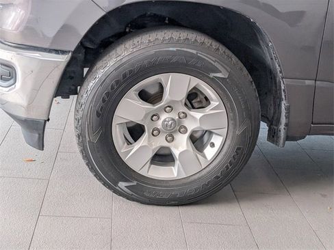 Used 2022 RAM 1500 Big Horn image 4