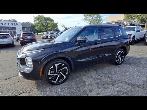 Used 2024 Mitsubishi Outlander SEL AWD/4WD image 4