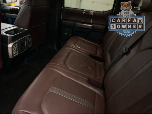 Used 2015 Ford F150 Platinum w/ Equipment Group 701A Luxury AWD/4WD image 11