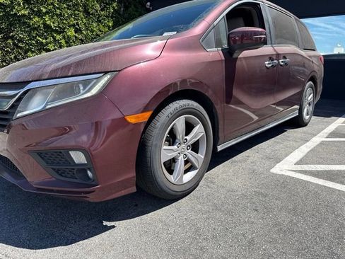 Used 2019 Honda Odyssey EX image 2