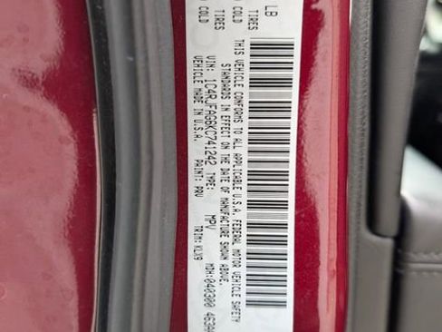 Used 2019 Jeep Grand Cherokee Altitude image 26