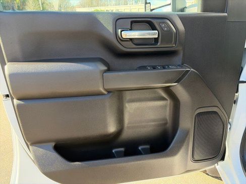 Used 2025 Chevrolet Silverado 2500 W/T w/ WT Convenience Package image 18