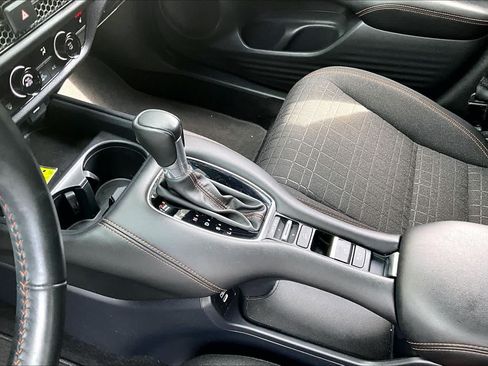 Certified 2024 Honda HR-V Sport image 48