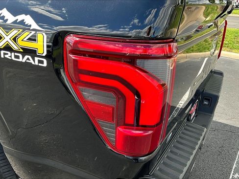 Used 2024 Ford F150 Lariat w/ Equipment Group 502A High AWD/4WD image 23