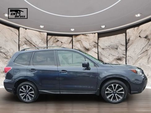 Used 2017 Subaru Forester 2.0XT Premium AWD/4WD image 4