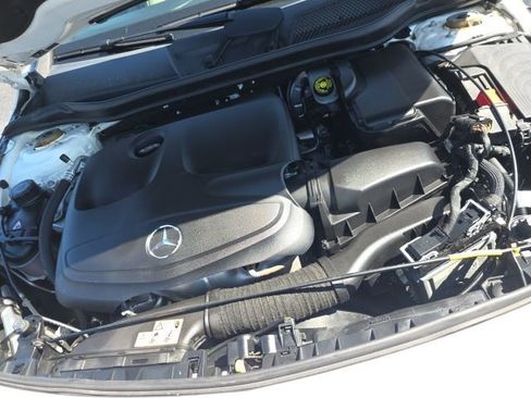 Used 2019 Mercedes-Benz CLA 250 4MATIC image 49