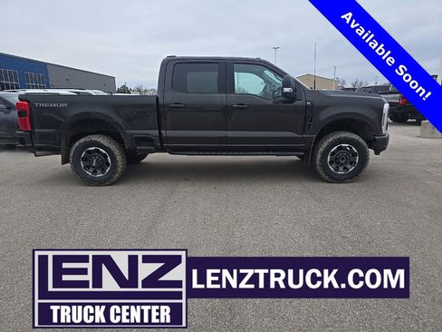 Used 2024 Ford F250 XLT w/ Tremor Off-Road Package image 1