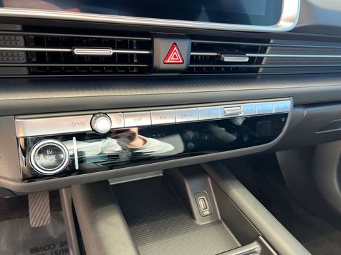 New 2025 Hyundai Ioniq 6 SE image 21