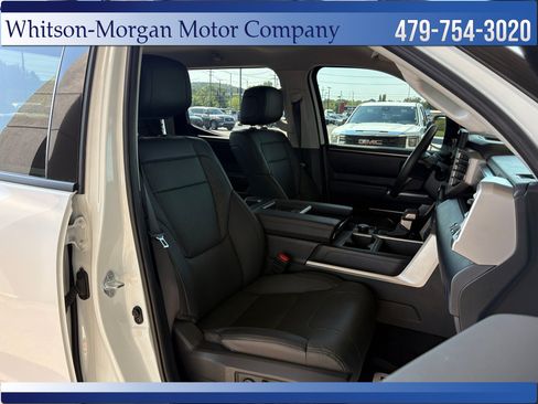 Used 2023 Toyota Tundra SR5 w/ SR5 Premium Package AWD/4WD image 32